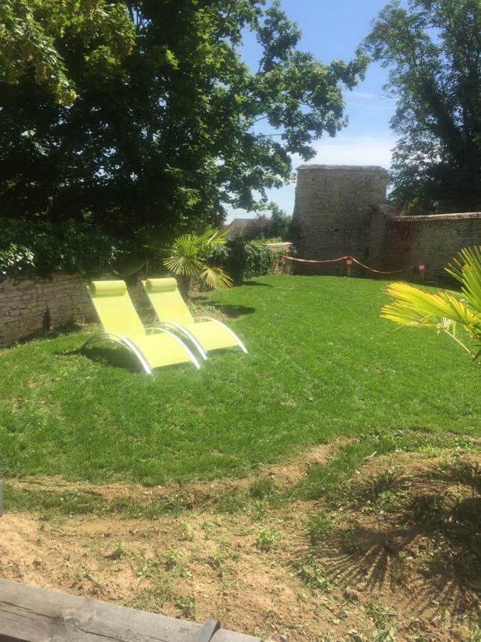 Le Jardin Des Arums Givry  Zewnętrze zdjęcie